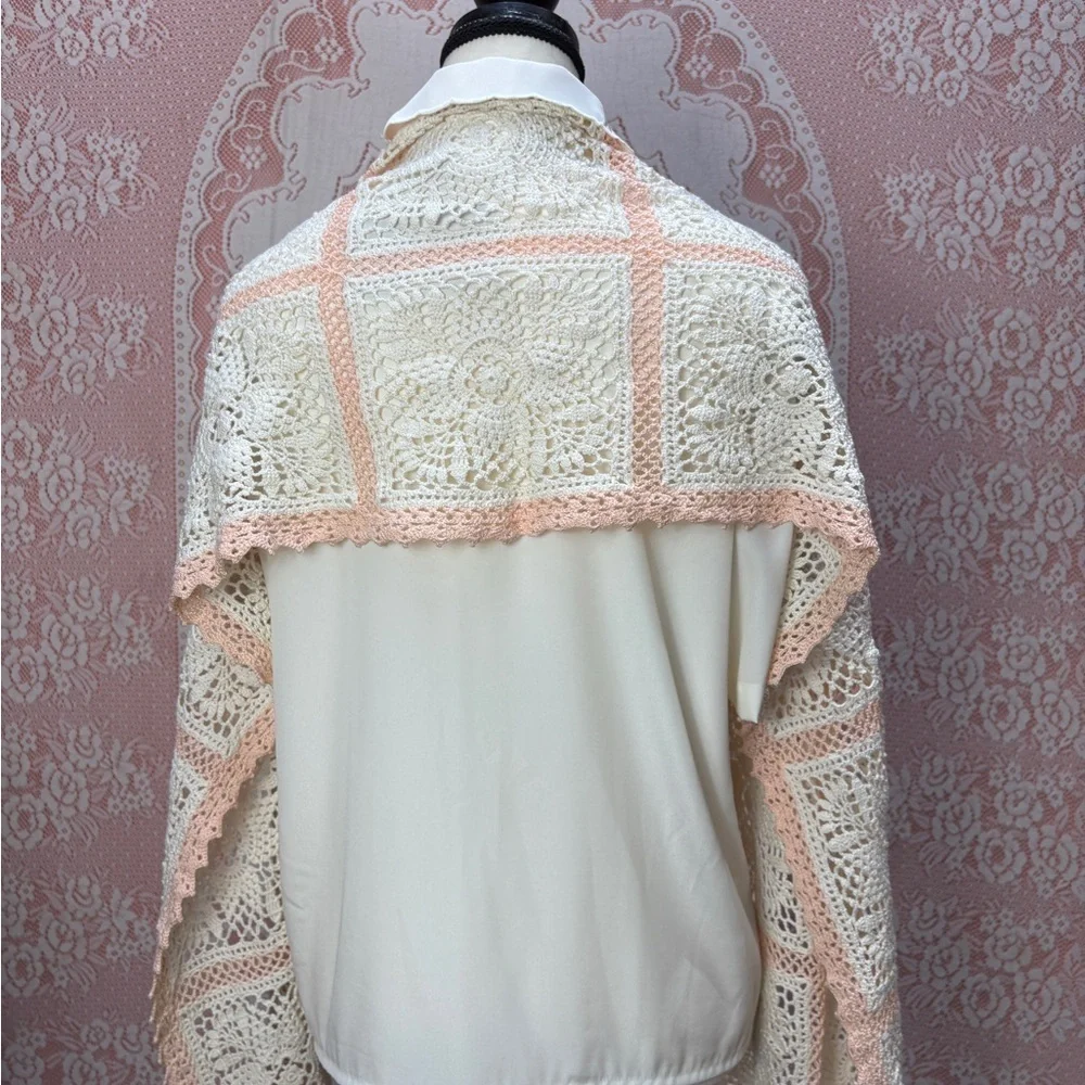 Romantic Heirloom Scarf Shawl - Picture 7 of 8